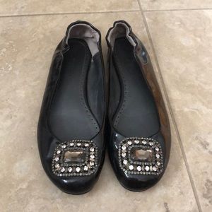 Adrienne vittadini flats